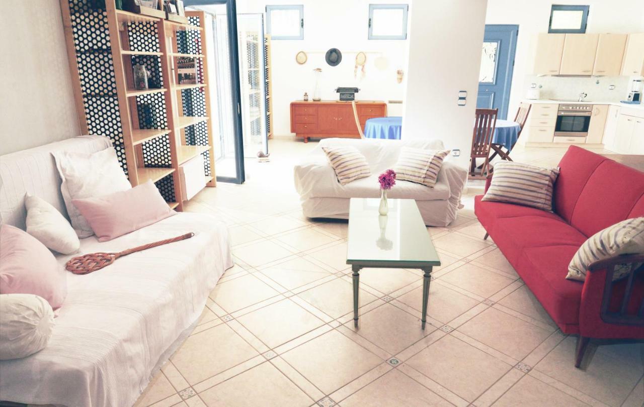 Blueline Guesthouse Agios Dimitrios  Esterno foto