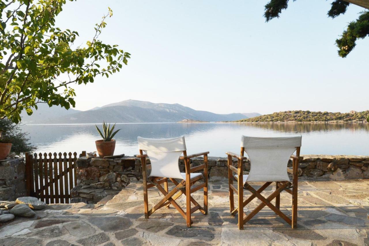 Blueline Guesthouse Agios Dimitrios  Esterno foto